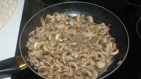 суп-пюре из шампиньонов