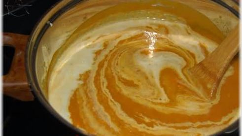 суп-пюре из тыквы с курицей и зеленым горошком