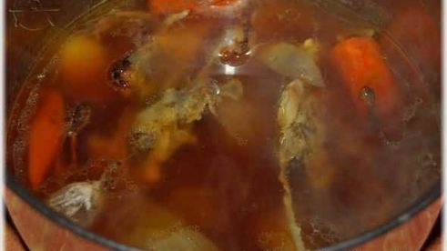 суп-пюре из тыквы с курицей и зеленым горошком