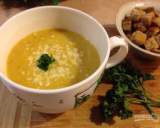 Суп-пюре с тыквой и сельдереем