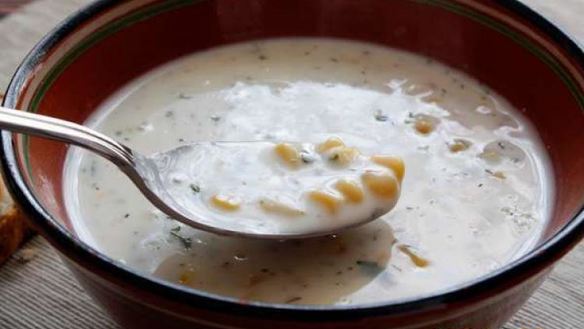 Рецепт Сырного супа-пюре с консервированной кукурузой