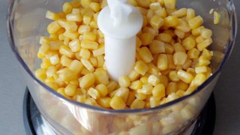сырный суп-пюре с консервированной кукурузой