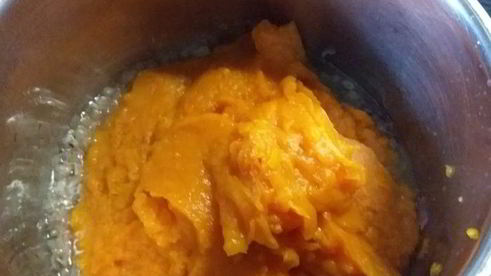 тыквенный суп-пюре с запеченным нутом