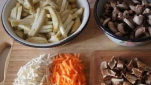 суп с баклажанами и грибами