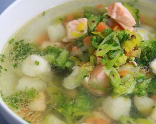 Суп с брокколи и рыбой