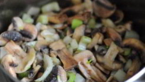 сырный крем-суп с грибами