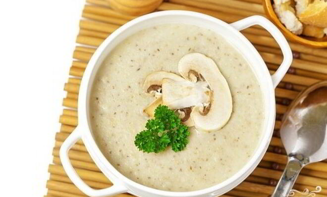 Сырный крем-суп с шампиньонами