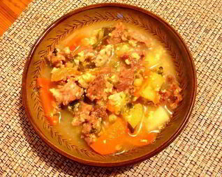 Сырный суп с говяжьими ребрами