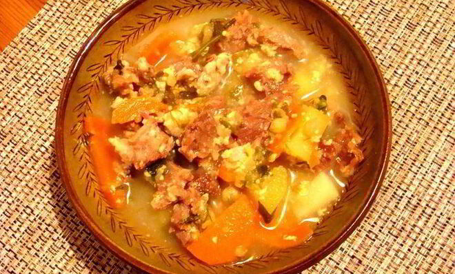 Сырный суп с говяжьими ребрами