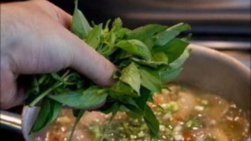 тайский рыбный суп