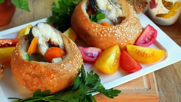 Рецепт Ухи в хлебном горшочке