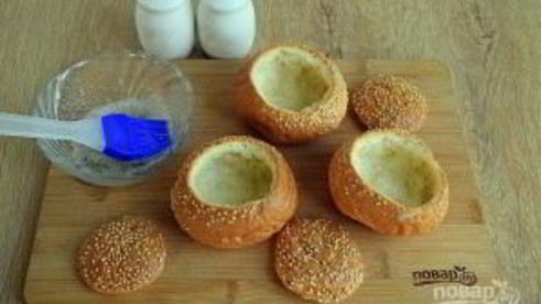 уха в хлебном горшочке