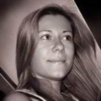 Оля Давыдова