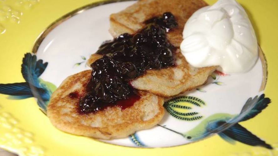 Рецепт блинчиков на кефире из трех видов муки