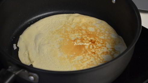 блинчики с яблочным пюре