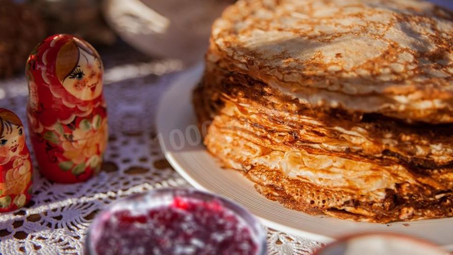 Рецепт блинов на кислом молоке с кипятком