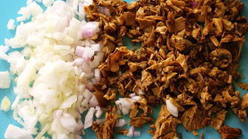 блины с капустой