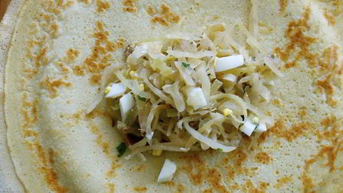 блины с капустой