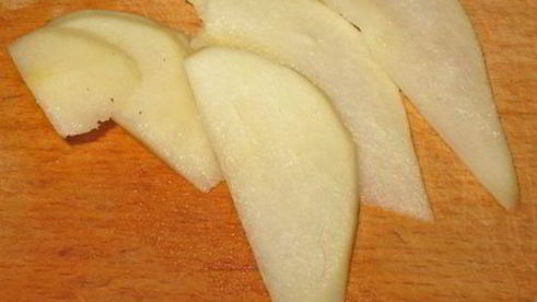 блины с куриной печенкой, грушей и горчицей