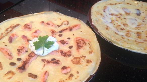 Рецепт Блинов с припеком с форелью и с яблоком