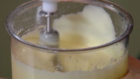 блины с сельдью, яйцами и укропом