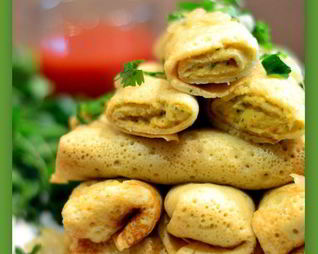 Дырчатые налистники с начинкой из гороха