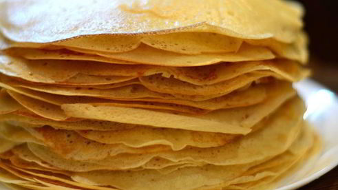 дырчатые налистники с начинкой из гороха