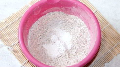 нежные панкейки с фруктовым соусом