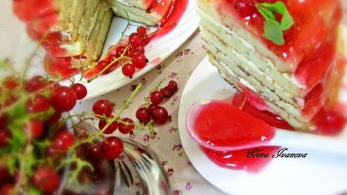 панкейки с пшенными хлопьями и ягодным соусом