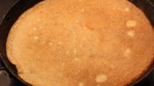 тонкие блинчики на кефире