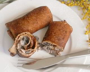 Заварные гречневые блины с шампиньонами