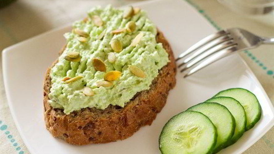 Рецепт булочки с творогом и авокадо