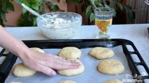 булочка с творогом