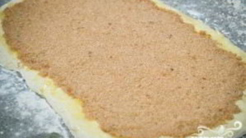 булочки с корицей и пахтой