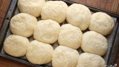 булочки с кунжутом