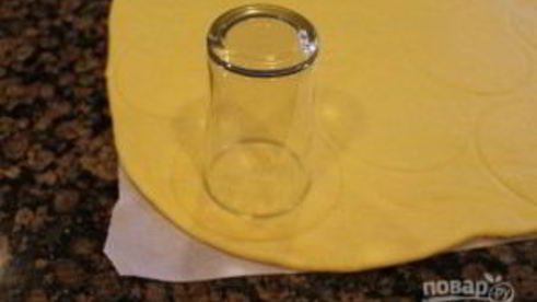 булочки с творогом и изюмом