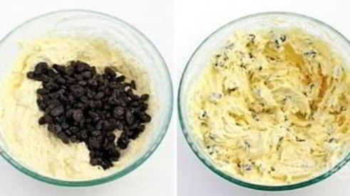 булочки с творогом и изюмом