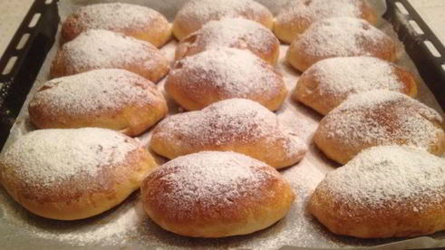 домашние булочки с курагой