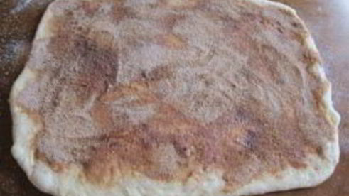 плюшки с корицей