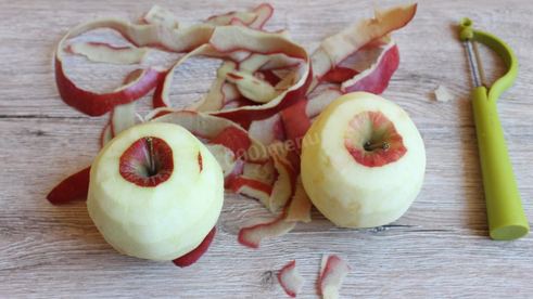 ватрушки с яблочной начинкой и штрейзелем