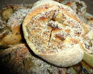 Яблочно-маковые плюшки