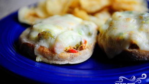 Рецепт Запеченных булочек с тунцом и сыром