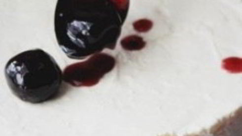 чизкейк без выпечки с вишней