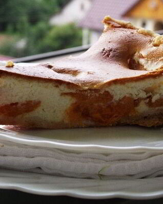 Чизкейк с абрикосами