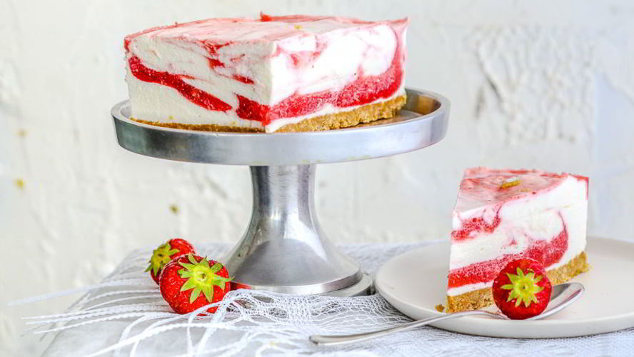 Рецепт чизкейка с клубникой без выпечки