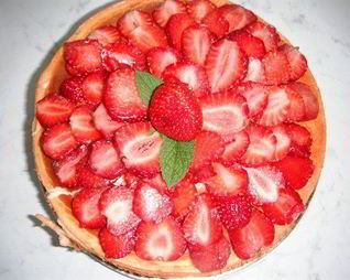 Чизкейк с клубникой и белым шоколадом