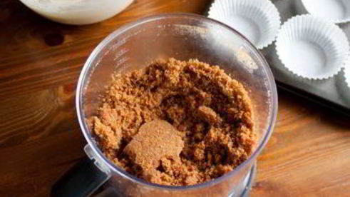 мини-чизкейки с ягодами