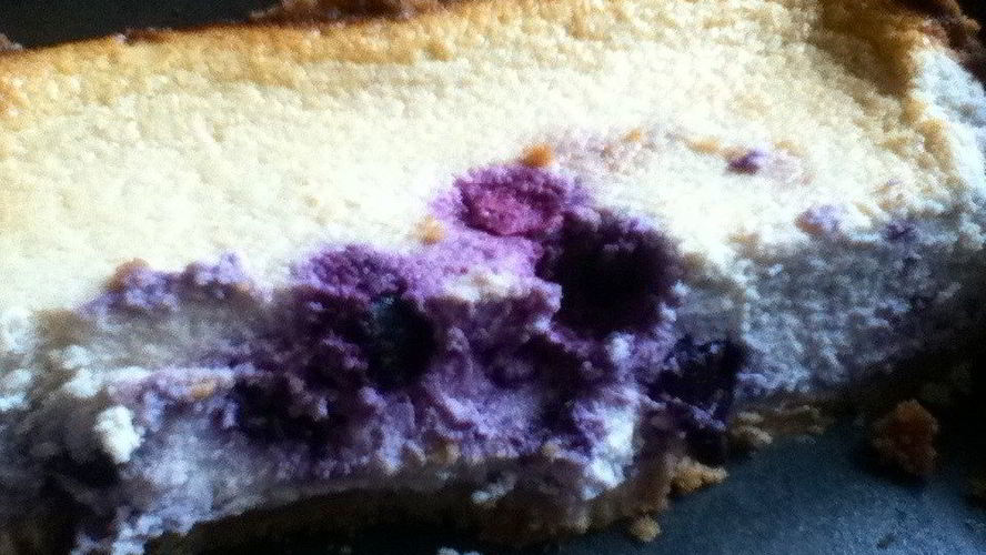 Рецепт неправильного чизкейка с черникой