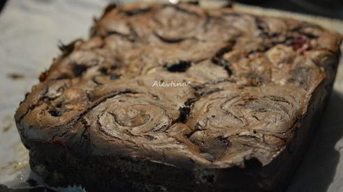 ягодный брауни чизкейк