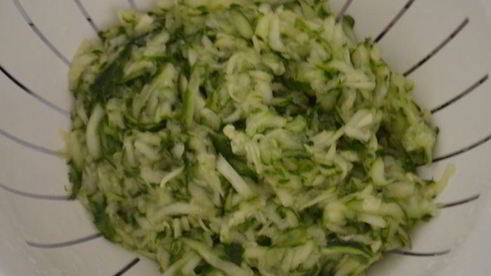 закусочный чизкейк из брынзы и огурца